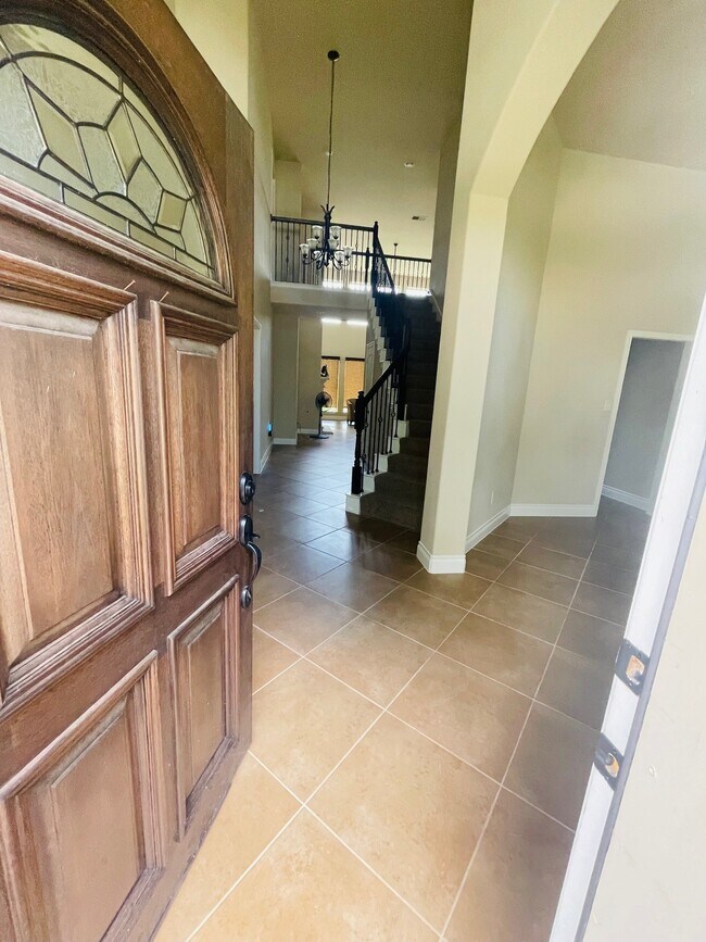 Foto del edificio - 27926 Bradford Ridge Dr