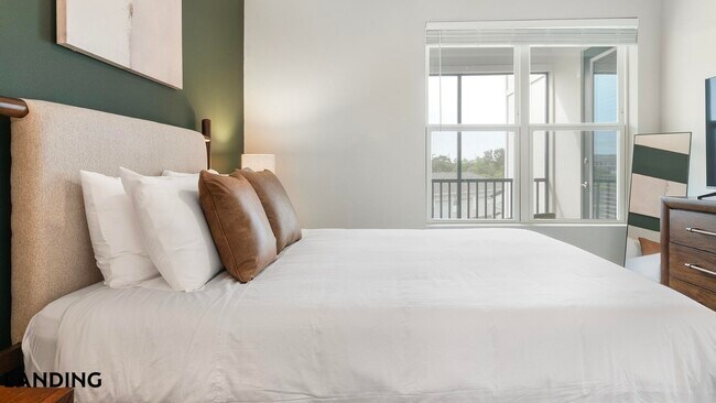 Foto del edificio - 1000 Western Breeze Circle
