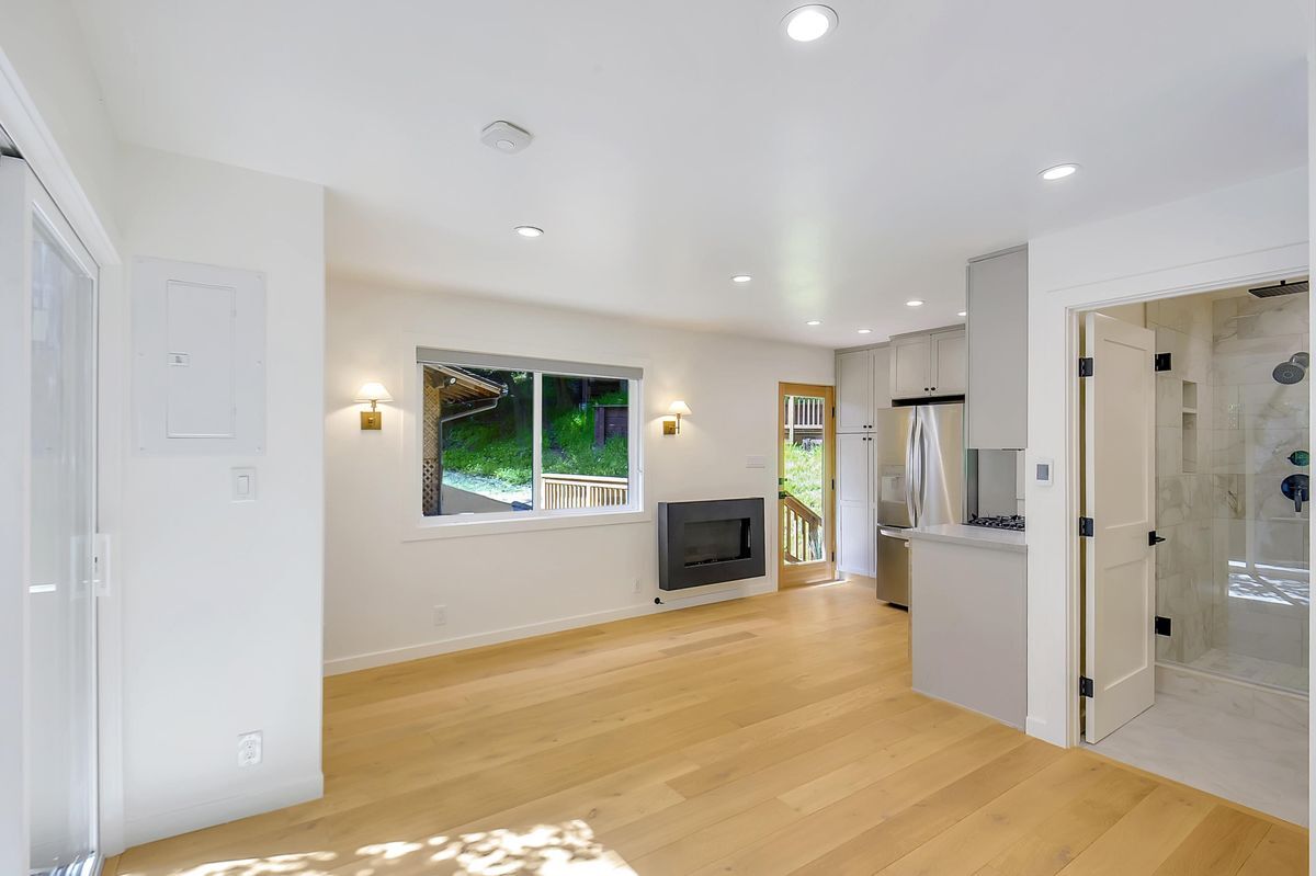 Foto principal - 112 Cypress Dr