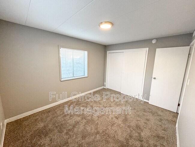 Foto del edificio - 1648 N 56th St