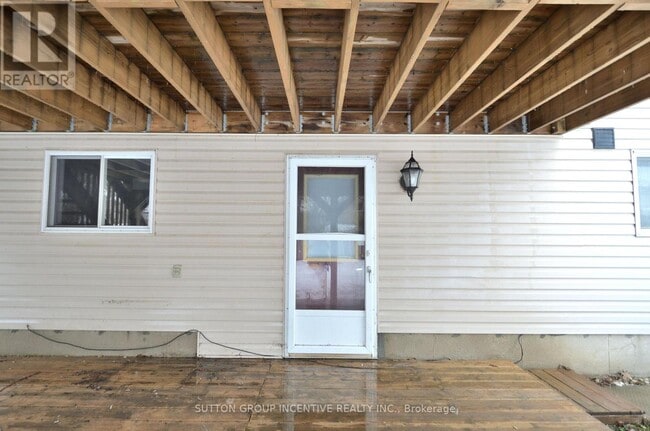 Building Photo - 39 Jones Dr