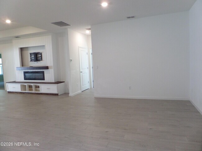 Building Photo - 1495 Huntley Holw Dr