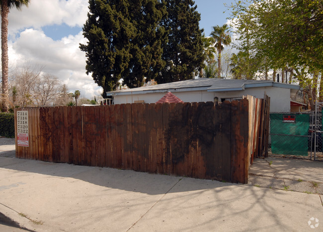 Building Photo - 7314-7322 Woodley Ave