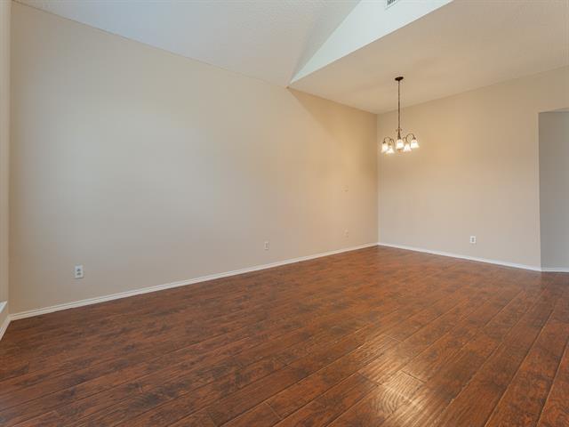 Foto del edificio - 5807 Rock Meadow Trail