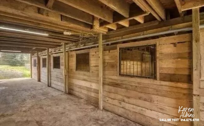 Foto del edificio - 1635 Shadyside Rd