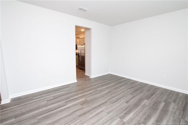 Foto del edificio - 461 Grange Farm Pl