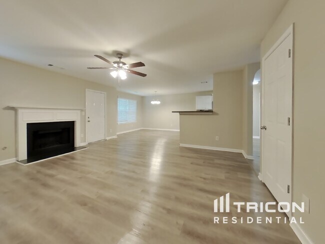 Building Photo - 6861 Estepona St