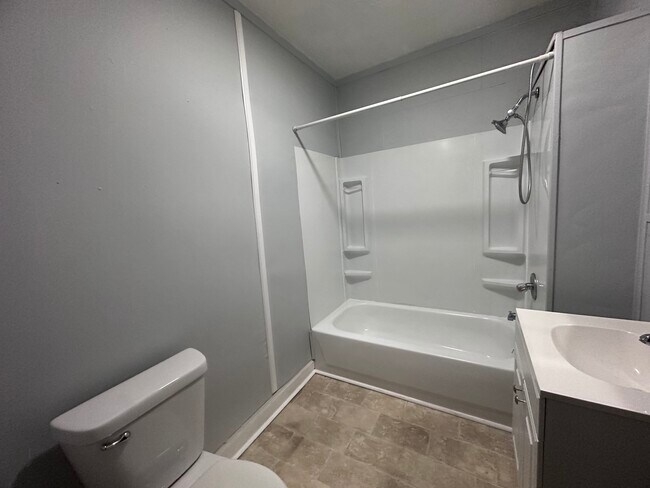 Building Photo - 1309 Grant-