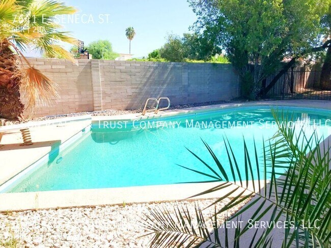 Foto del edificio - 7641 E Seneca St