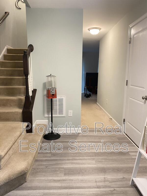 Foto del edificio - 4319 Saltmarsh Ln