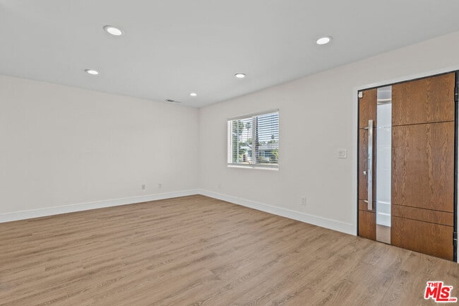 Building Photo - 17332 Bullock St