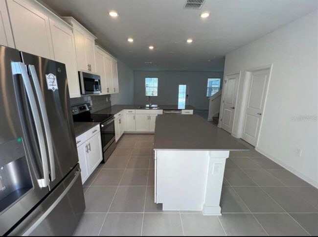 Building Photo - 11710 Boldface Dr.