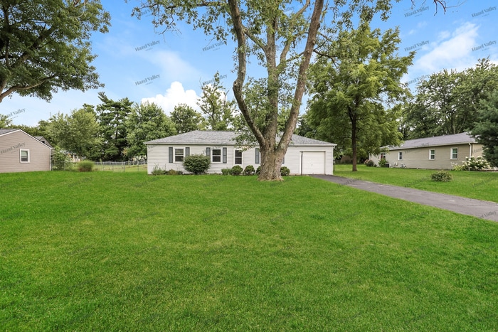 Photo - 7987 West Chester Rd (West Chester Township, OH)