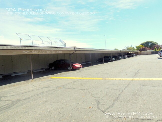 Foto del edificio - Large One bedroom West Valley Condo