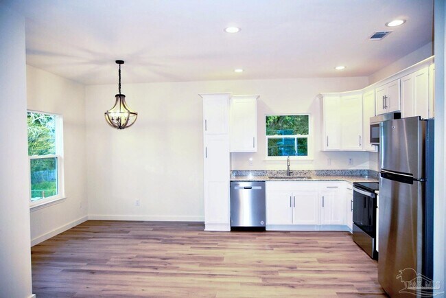 Building Photo - 8431 Caminitti Ln