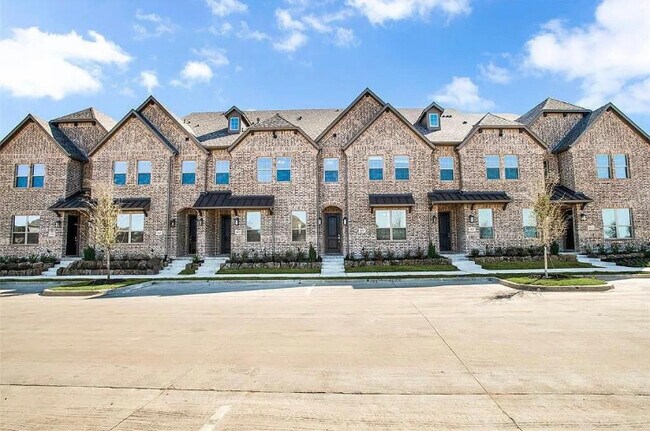 Front view - 4237 Kearsage Dr