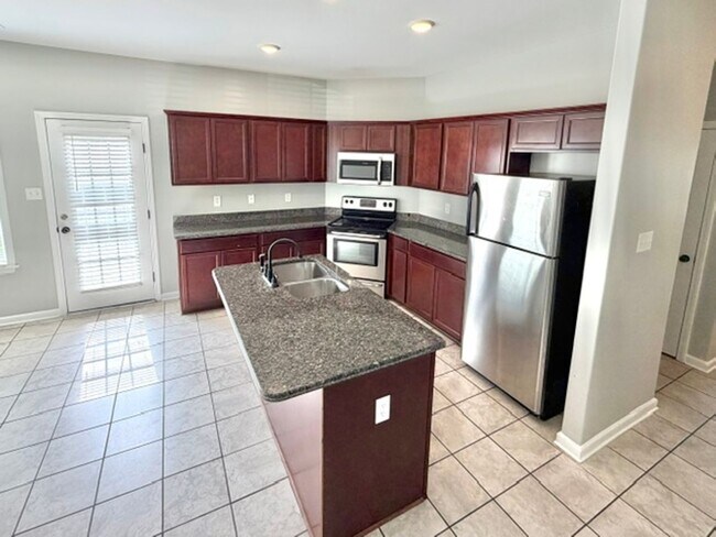 Foto del edificio - 82 Clear Springs Dr