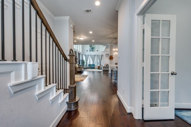Foto del edificio - 3115 Ivy Hill Ln