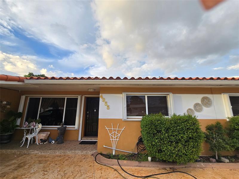 Foto principal - 4955 NW 178th Terrace