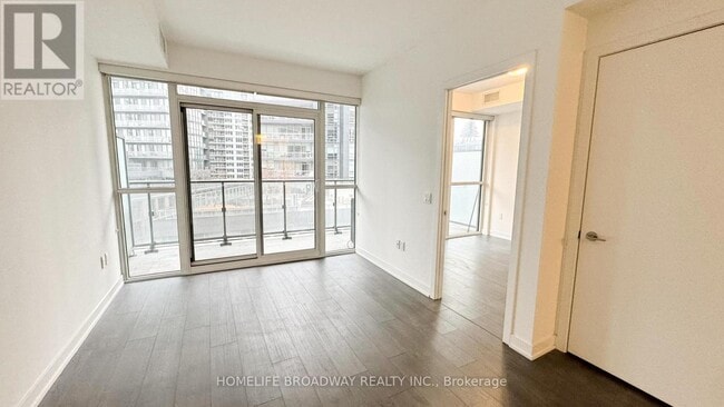 Building Photo - 38 Iannuzzi St