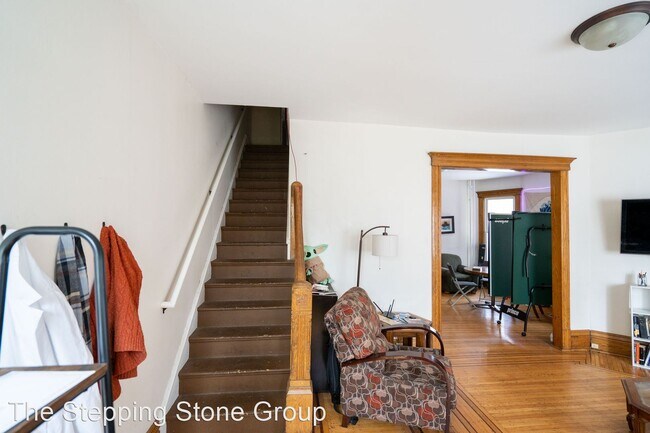 Foto del edificio - 3 br, 1.5 bath Condo - 520 West 31st Stree...