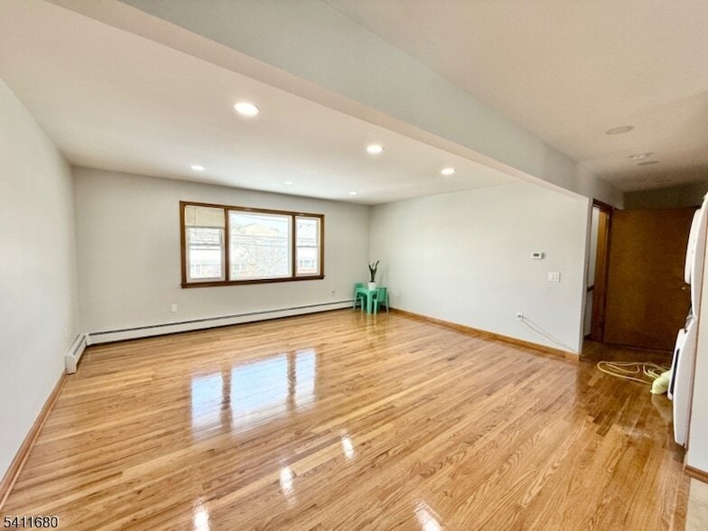 Primary Photo - 30 Cottage Pl