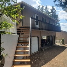 Building Photo - 5140 E Mason Lake Dr W