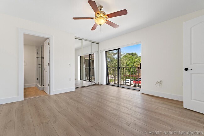Foto del edificio - 1221 12th Ct