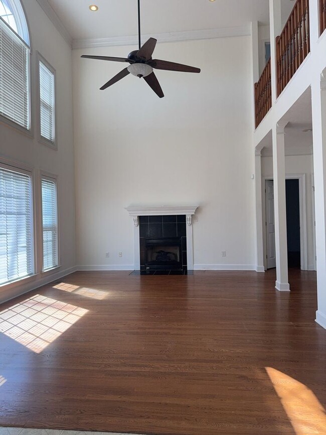 Foto del edificio - Beautiful Home in Martinez!