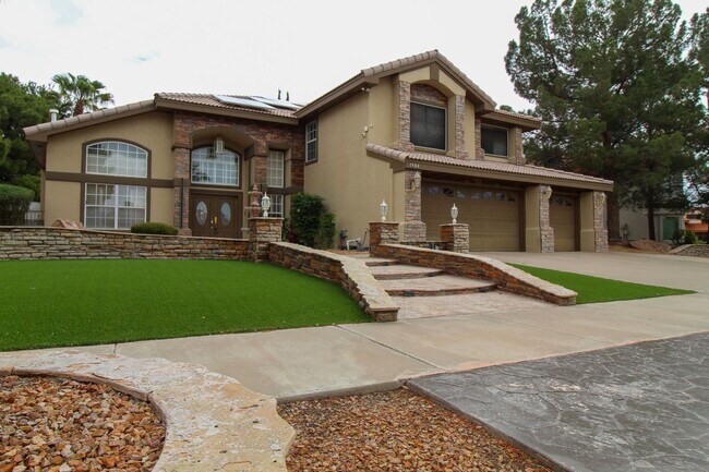 Building Photo - 1984 Paseo Granada Ln