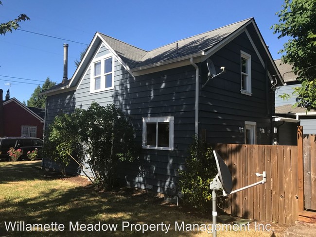 Foto del edificio - 373 SW Clay St