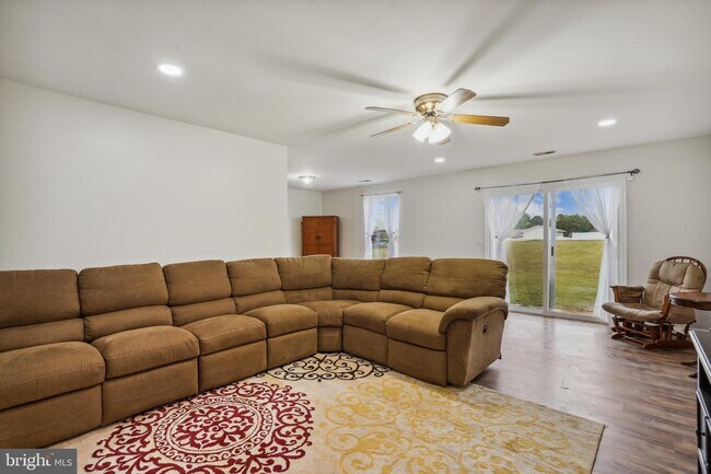 Foto del edificio - 29241 Corbin Pkwy