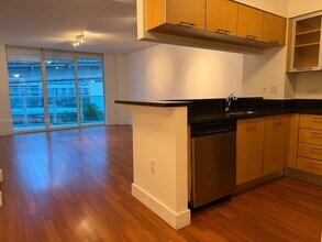 Building Photo - 31 SE 5th St