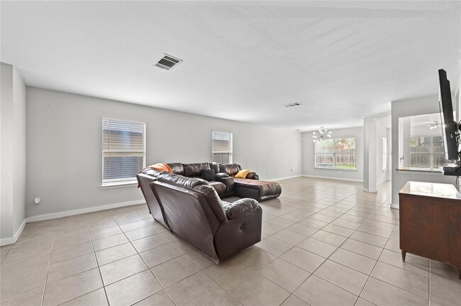 Building Photo - 8508 Kansas River Dr