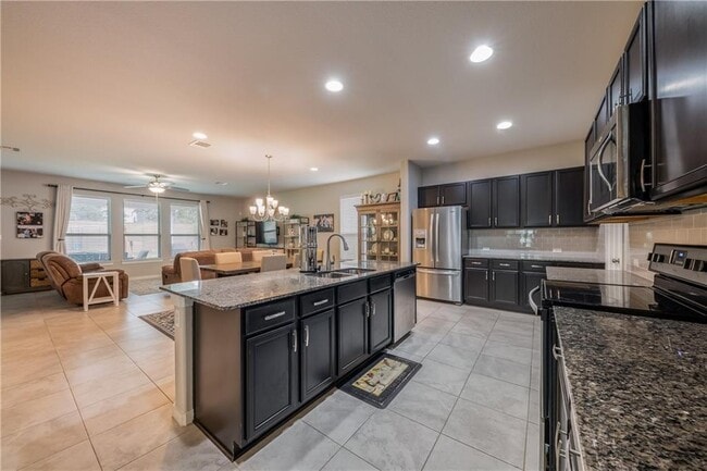Building Photo - 161 Syrah Ct