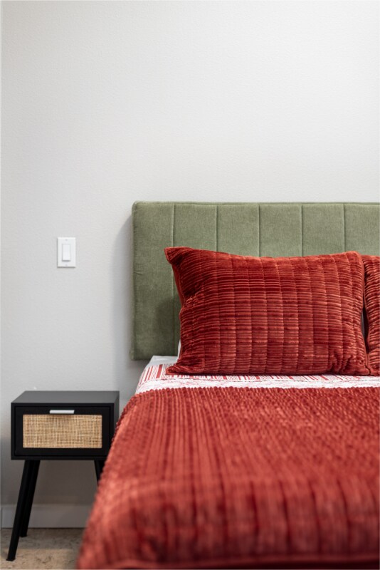 Building Photo - 1607 NW Davis St