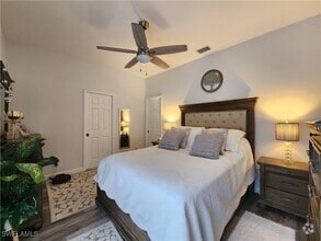 Building Photo - 10700 Aqua Surf Ct