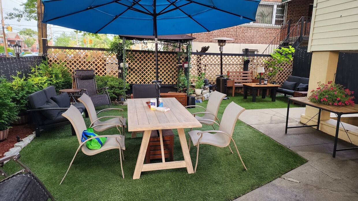 Foto principal - 834 Adee Ave