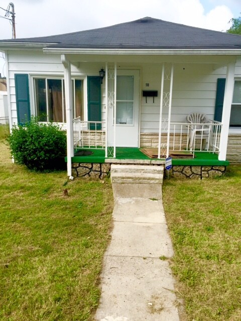 Vista frontal - 118 Cannaday St