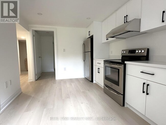 Building Photo - 57 James Gray Dr
