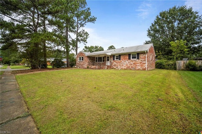 Building Photo - 4513 Ashland Dr
