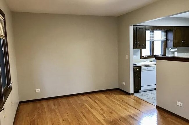 Foto del edificio - 1500 Kenyon Dr