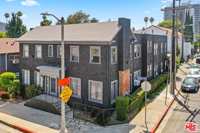Building Photo - 1777 N Gower St