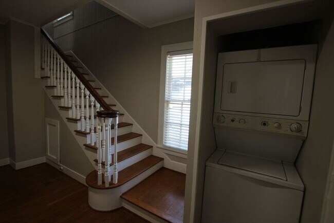 Building Photo - Coming Soon! Charming 2 bedroom 2 bath Top...