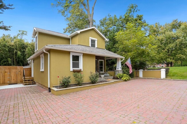 Photo - 2730 Oak Valley Dr House