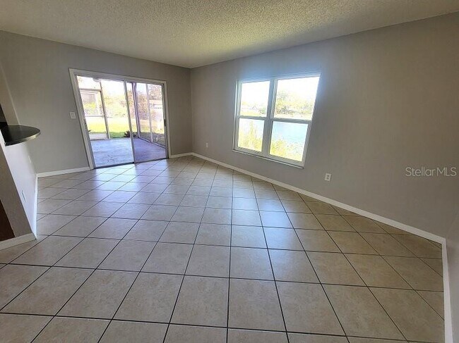 Foto del edificio - 3128 Munson St