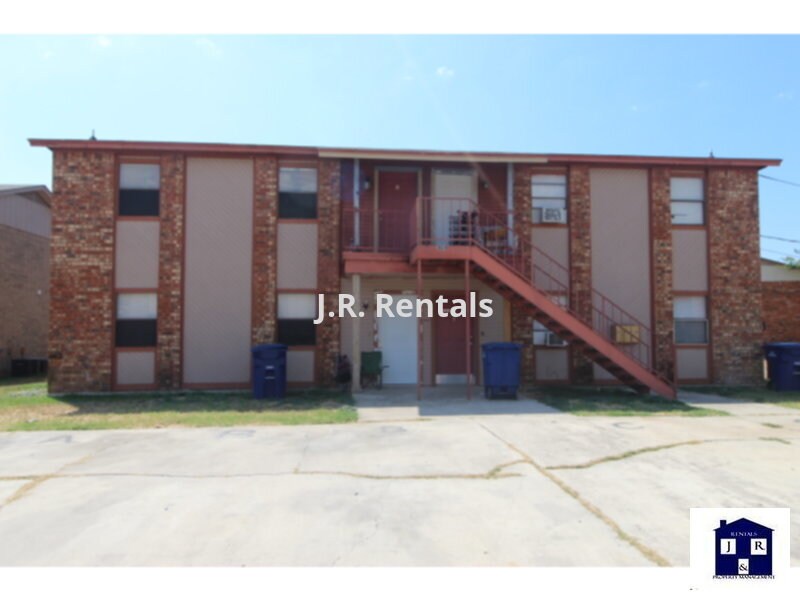 Foto principal - 304-C Erby Ave, Copperas Cove TX, 76522
