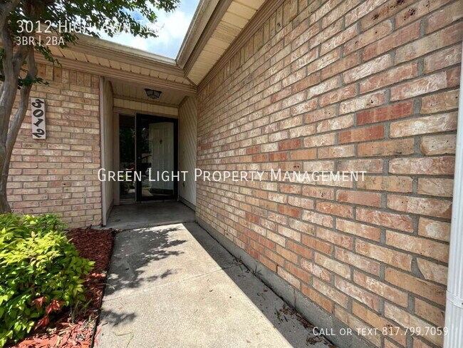 Foto del edificio - 3012 Highlawn Terrace