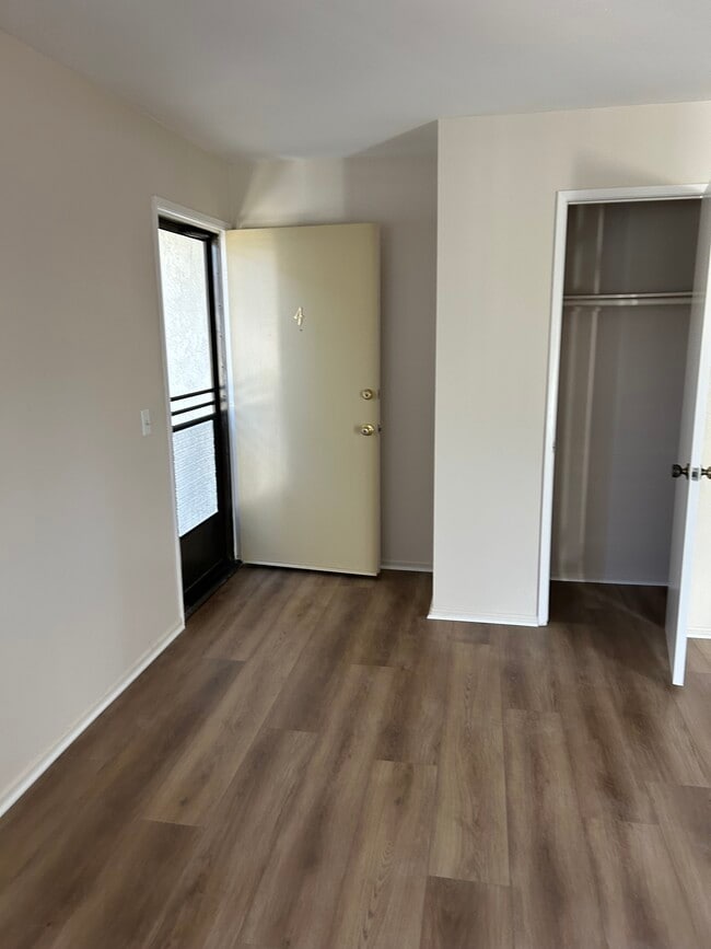 Building Photo - 363 Orizaba Ave