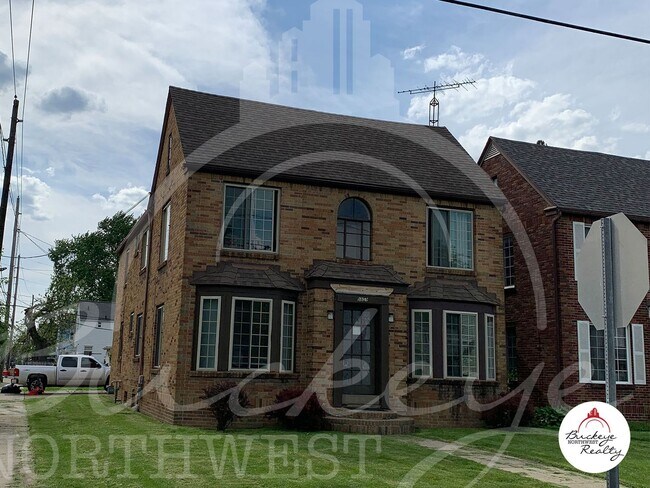 Building Photo - 3801 Torrance Dr